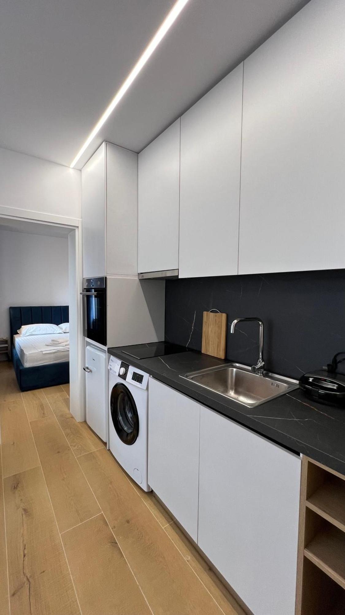 Tirana Central Apartments Екстер'єр фото