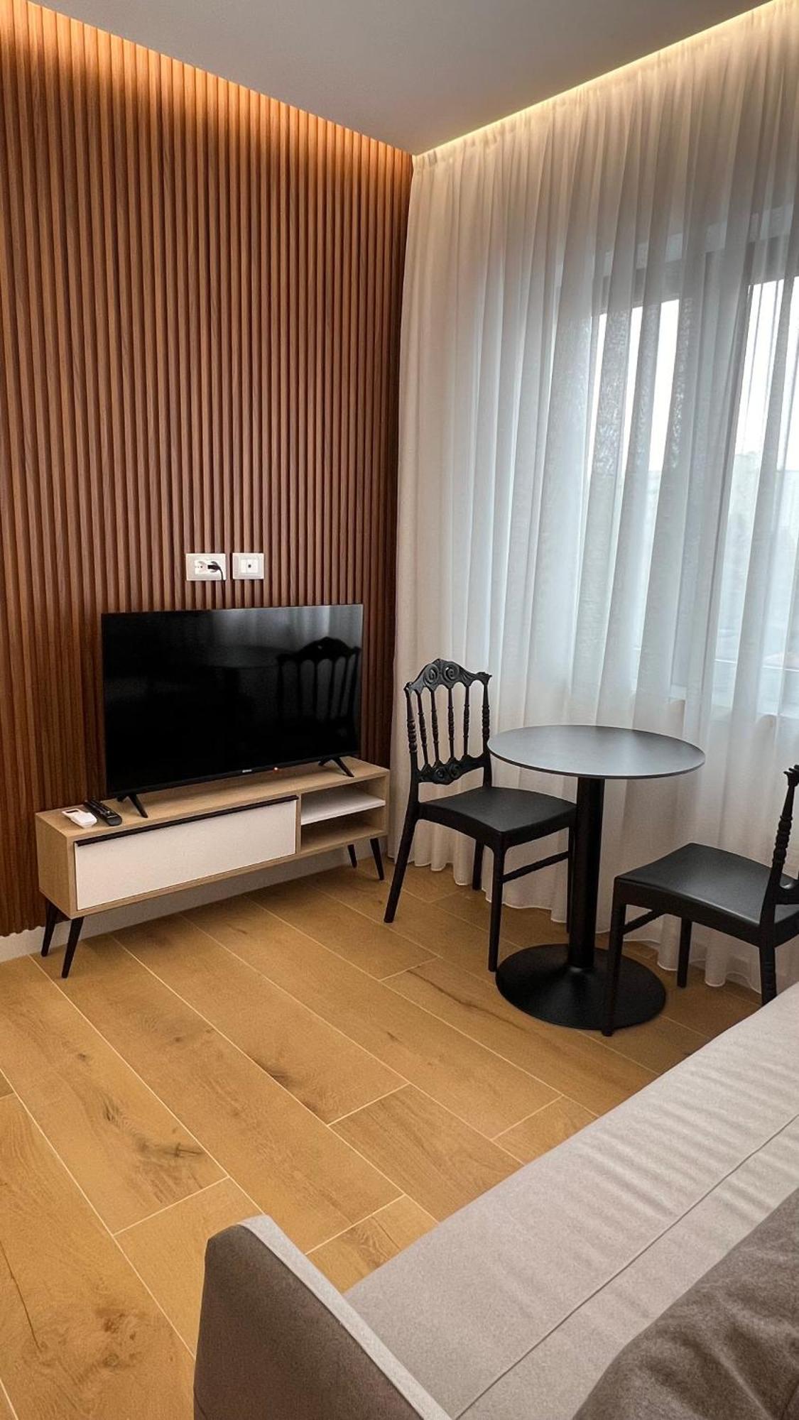 Tirana Central Apartments Екстер'єр фото