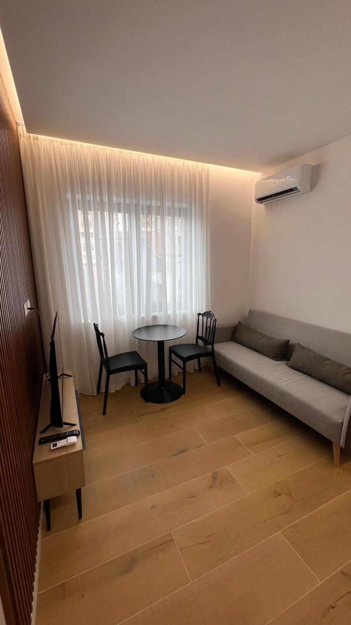 Tirana Central Apartments Екстер'єр фото