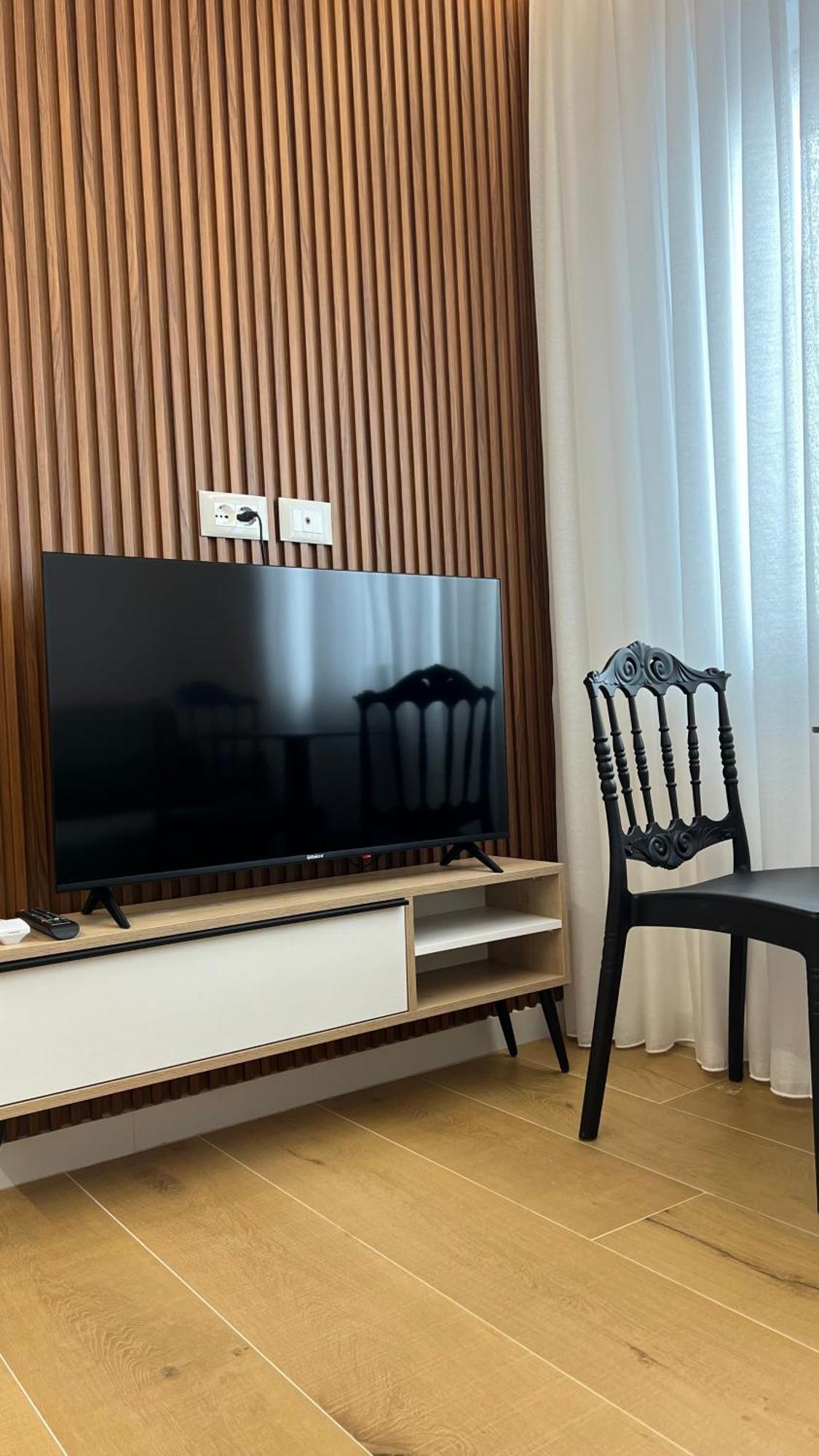 Tirana Central Apartments Екстер'єр фото